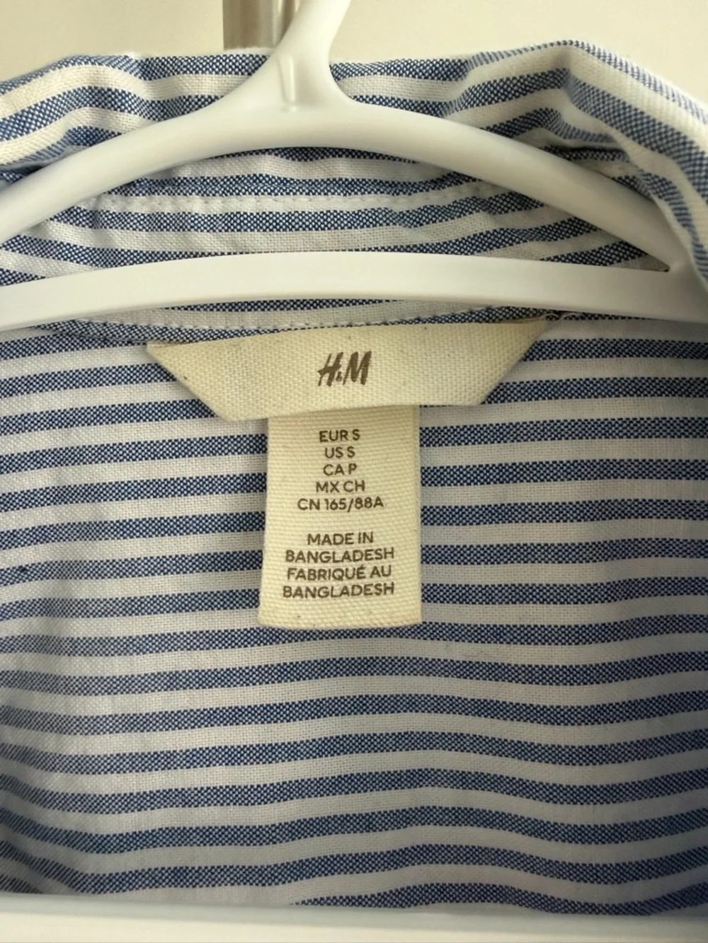 H&M Striped Blue & White boyfriend  Button-Down Shirt - SZ S (oversized) - Picture 2 of 3